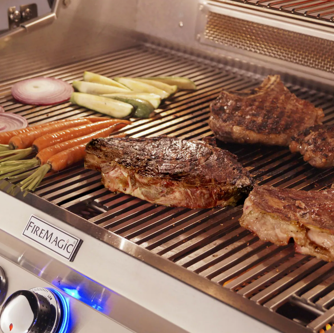 Fire Magic 30" Aurora A660i Analog Built-In Gas Grill