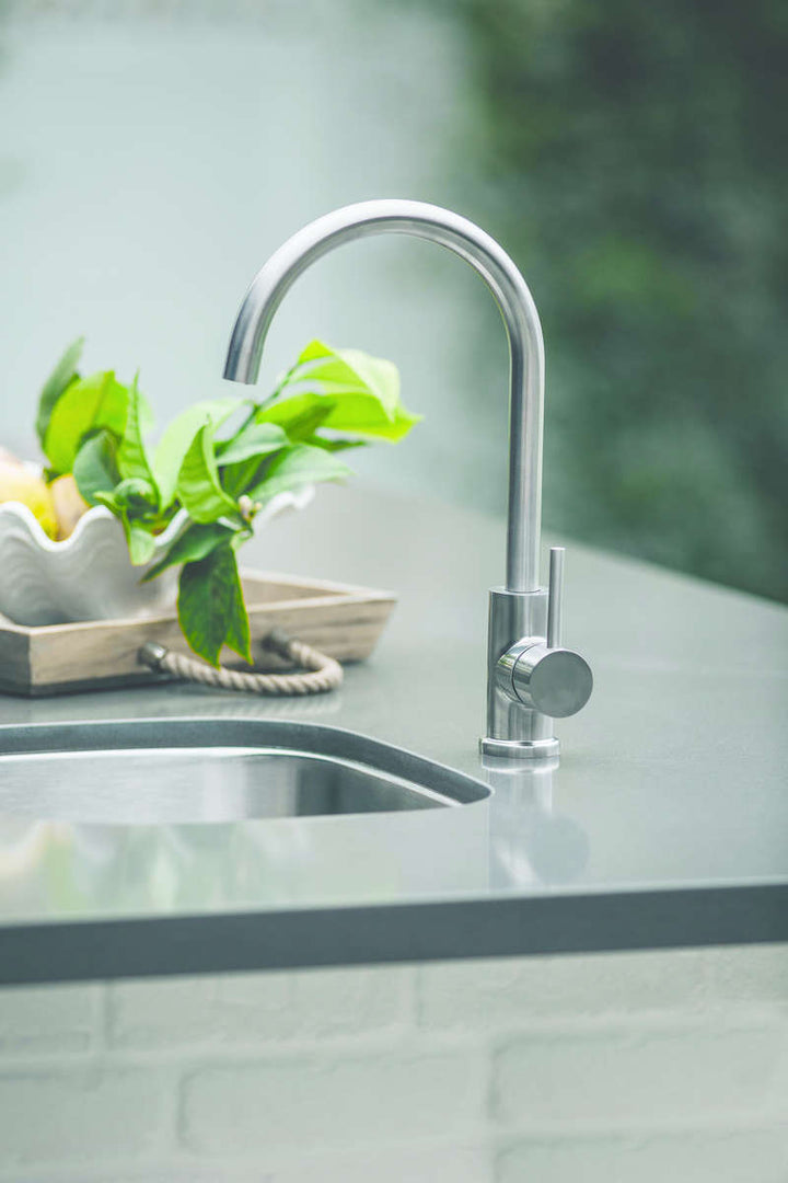 True Flame 19" x 15" Undermount Sink with Hot/Cold Faucet