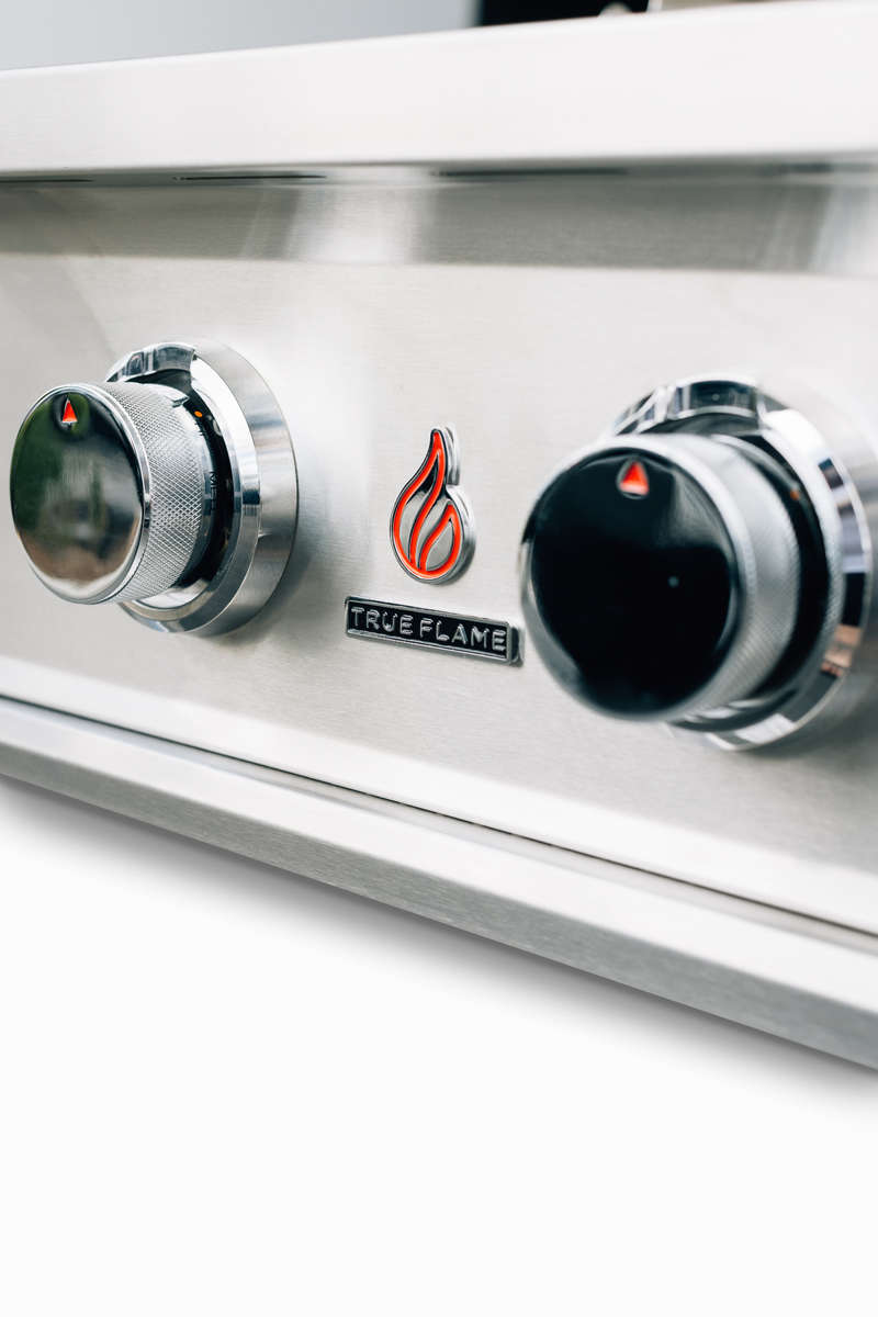 True Flame E Series 25″ 3-Burner Gas Grill Built-In