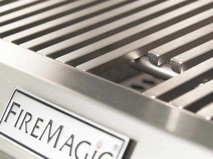 Fire Magic 30" Aurora A660i Analog Built-In Gas Grill