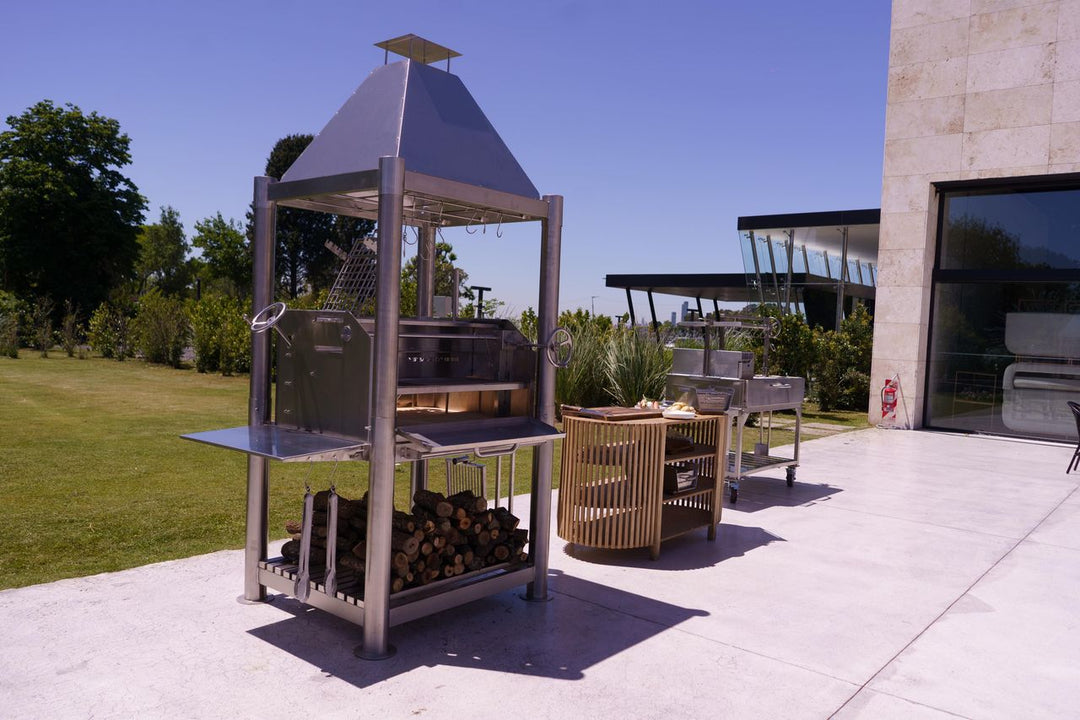 Tagwood "The Silver Bullet" Santa Maria Style Grill - Stainless Steel