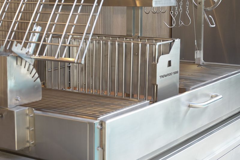 Tagwood 2XL Built-In Santa Maria Style Grill