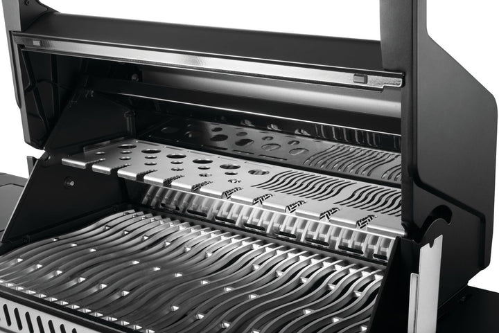 Napoleon Phantom Prestige® 500 Series RSIB Gas Grill