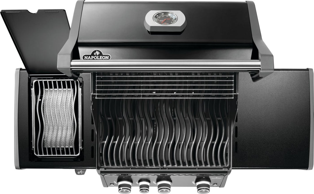 Napoleon Rogue® PRO 425 SIB with Premium Black Finish