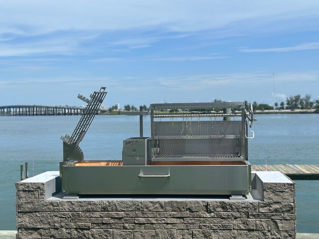 Tagwood Santa Maria Style Built-In Grill