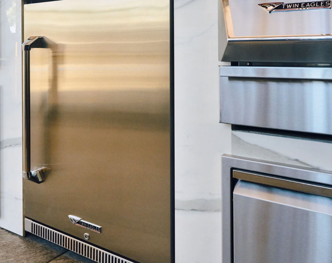 Twin Eagles 24" Outdoor Refrigerator