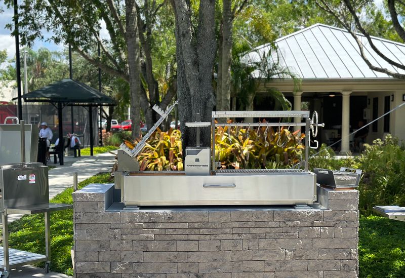 Tagwood Santa Maria Style Built-In Grill