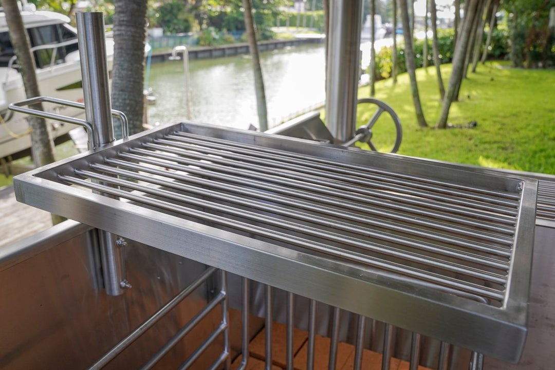 Tagwood "The Beast On Steroids" Santa Maria Style Grill – 304 Stainless Steel