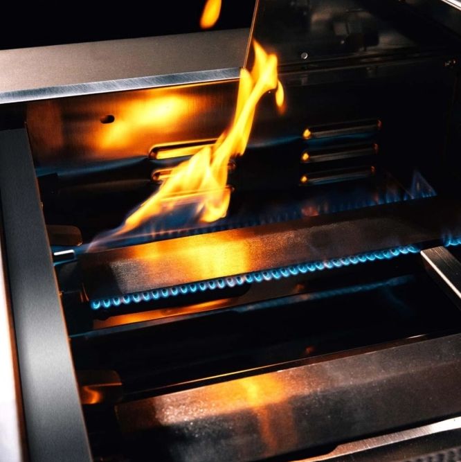 True Flame 25″ 3-Burner Gas Grill with Deluxe Cart